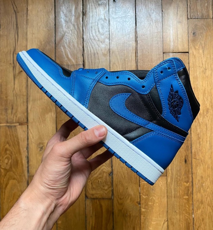 Jordan 1 retro OG marina blue 555088-404
