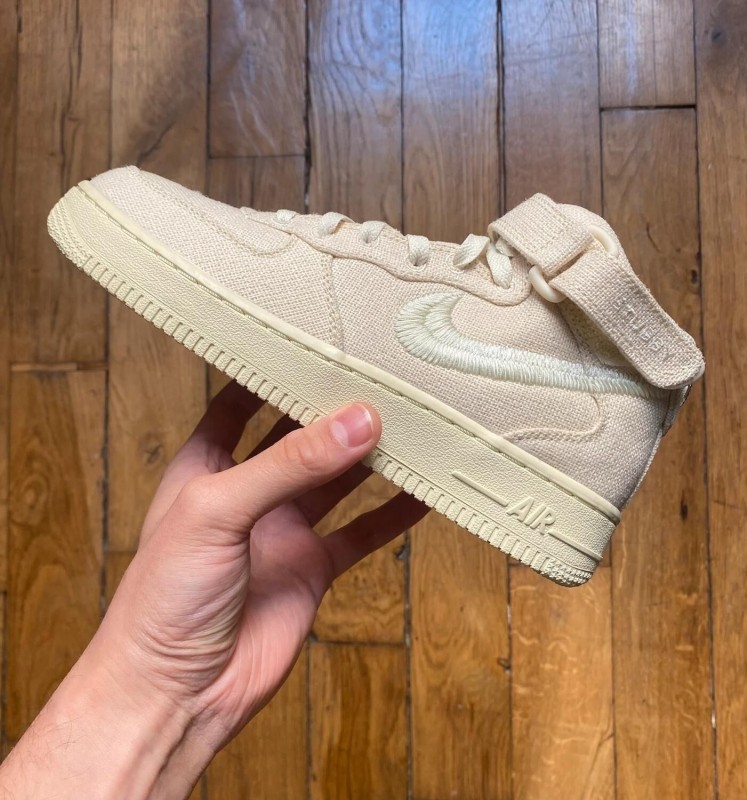 Nike air force 1 mid stussy fossile DJ7841-200
