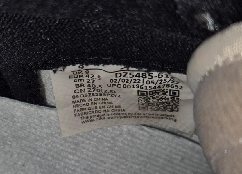 Nike Air Jordan 1 High Chicago Lost and Found taille 42,5