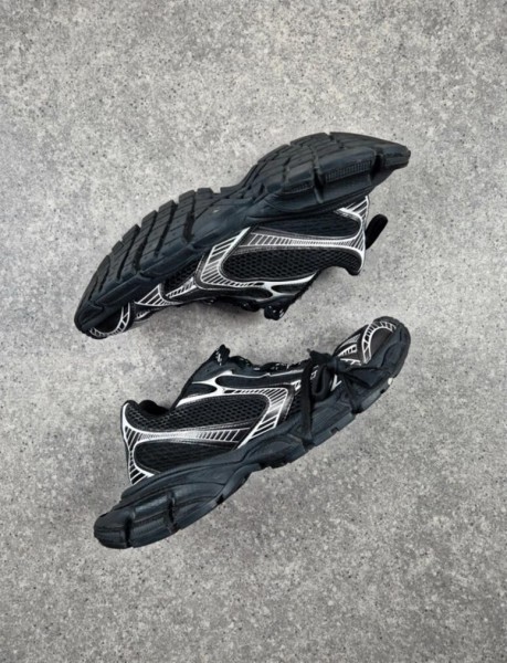 Sneakers Balenciaga 3XL taille 41