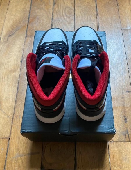Jordan 1 mid gym red (gs) DJ4696-122
