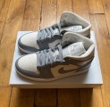 Jordan 1 mid stealth (w) BQ6472-115