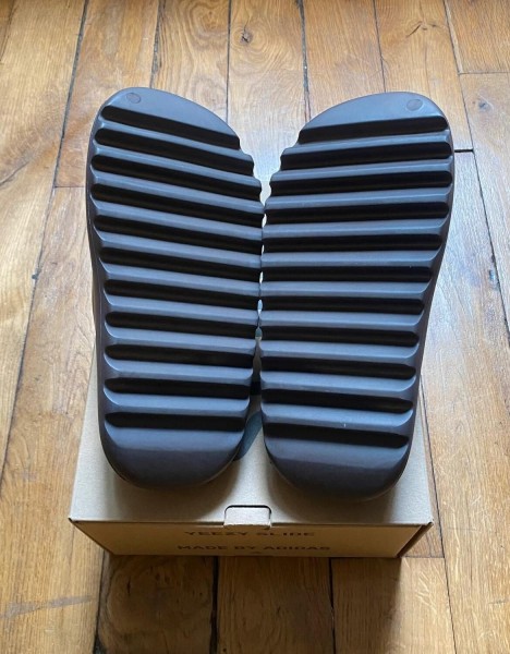 Adidas Yeezy Slide Soot G55495/GX6141