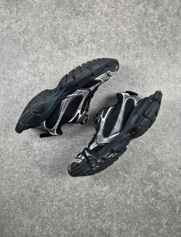 Sneakers Balenciaga 3XL taille 41 2