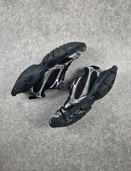 Sneakers Balenciaga 3XL taille 41