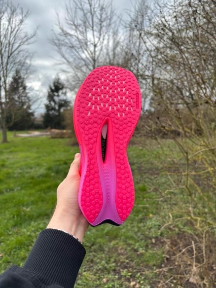 Puma Deviate Nitro Elite 4 Hyrox Pure Pink - Taille 39