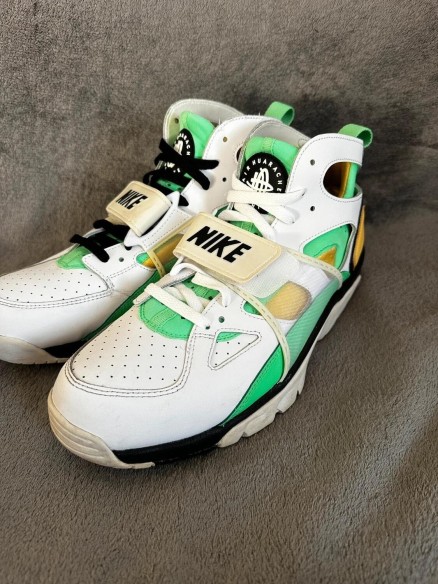 Nike air trainer huarache