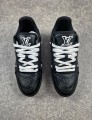 Basket Louis Vuitton LV Trainer taille 42