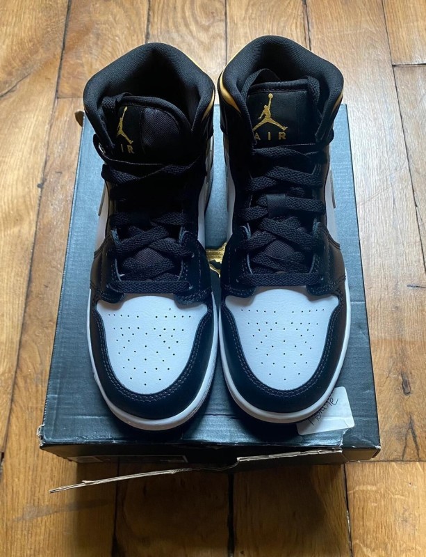 Jordan 1 mid pollen (gs) 554725-177 2