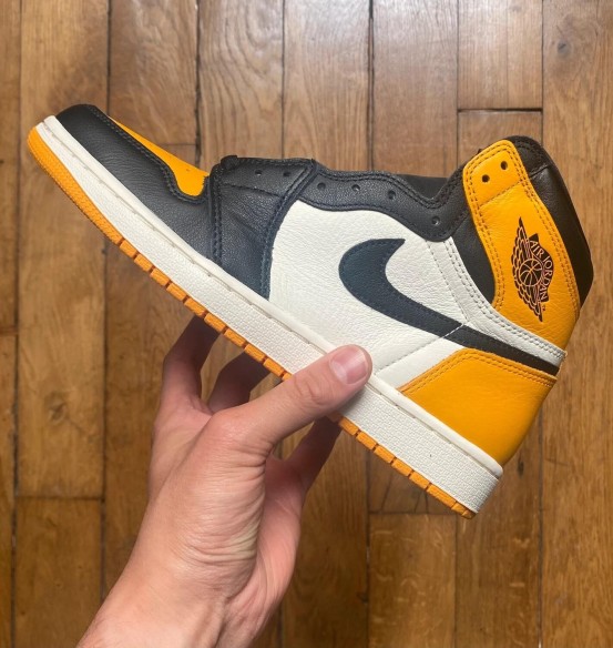 Jordan 1 high retro OG taxi yellow 555088-711