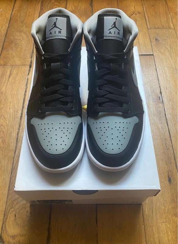 Jordan 1 mid shadow (w) BQ6472-007 2