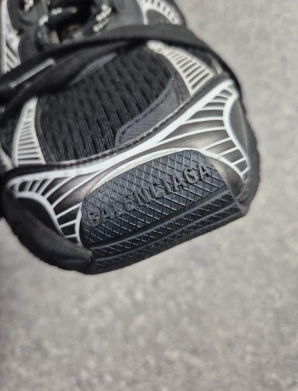 Sneakers Balenciaga 3XL taille 41 2