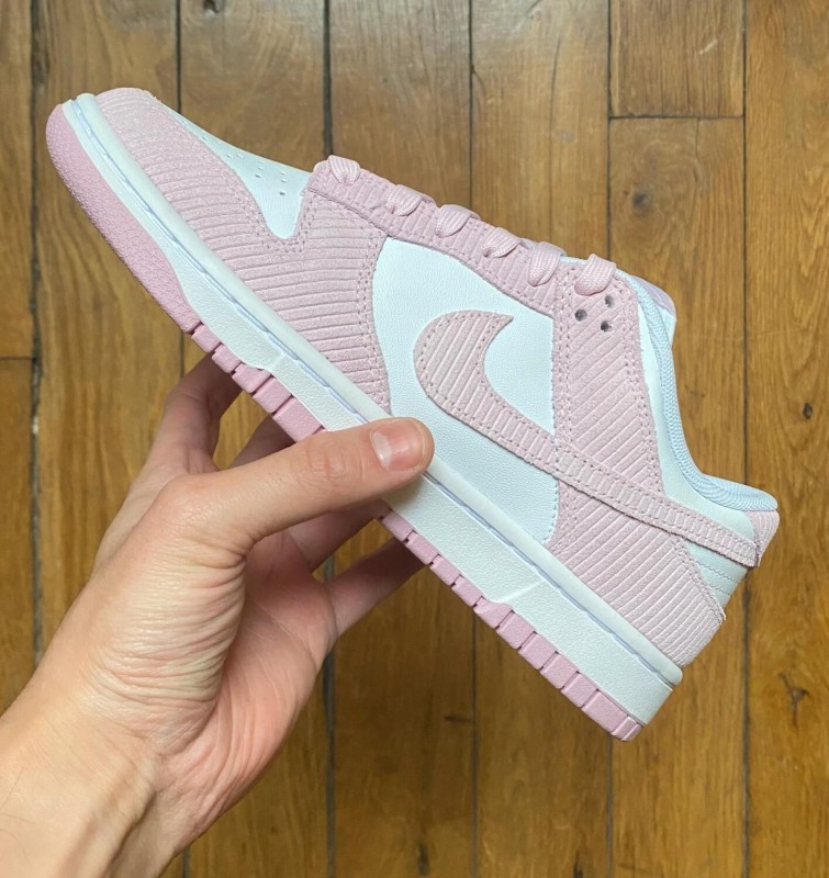 Nike dunk low pink corduroy (w) FN7167-100