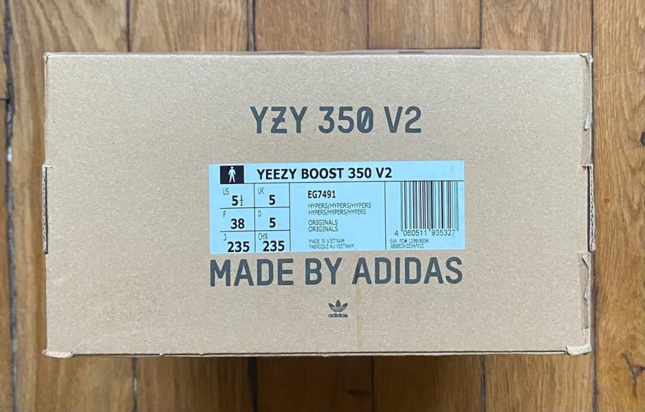 Adidas yeezy boost 350 V2 hyperspace EG7491