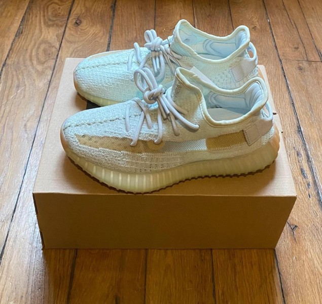 Adidas yeezy boost 350 v2 hyperspace EG7491
