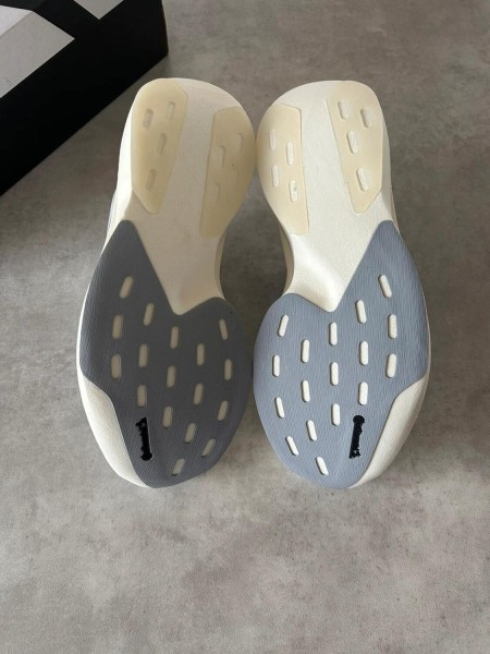 Adidas adizero white cream black