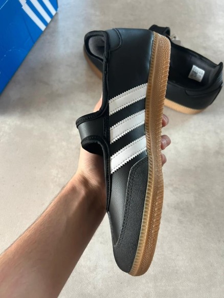 Adidas samba Jane core black carbon white stripes