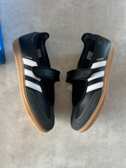Adidas samba Jane core black carbon white stripes