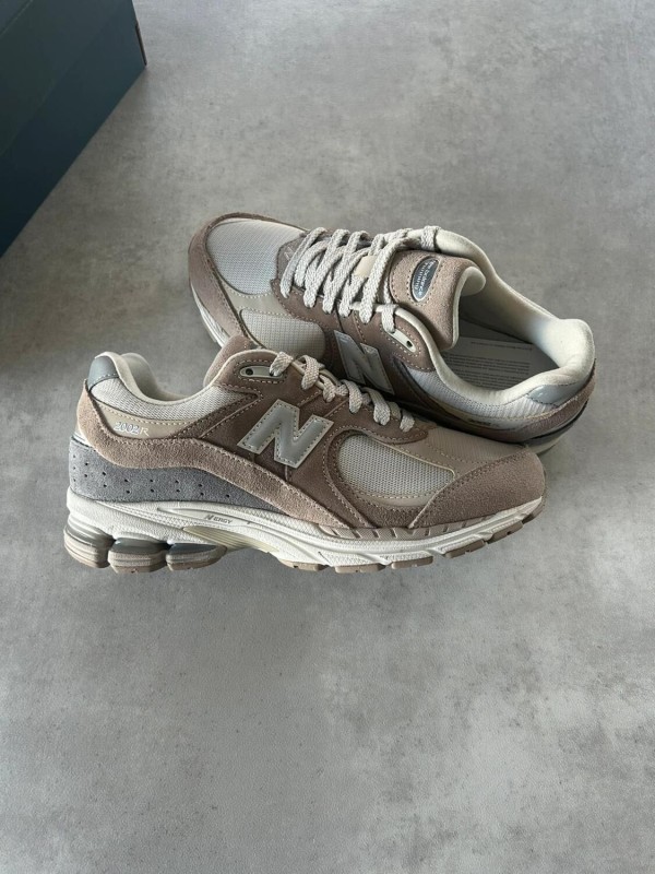 New balance 2002r driftwood brown sandstone grey 2