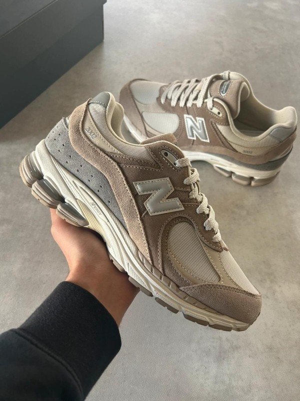 New balance 2002r driftwood brown sandstone grey 2