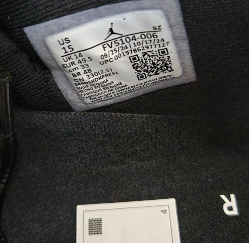 Jordan 11 Low "Bred" 2025 2