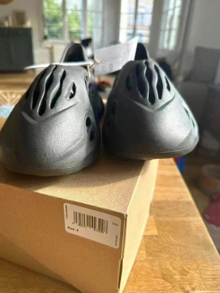 Yeezy Foam Runner Onyx 2022 - noir taille 42