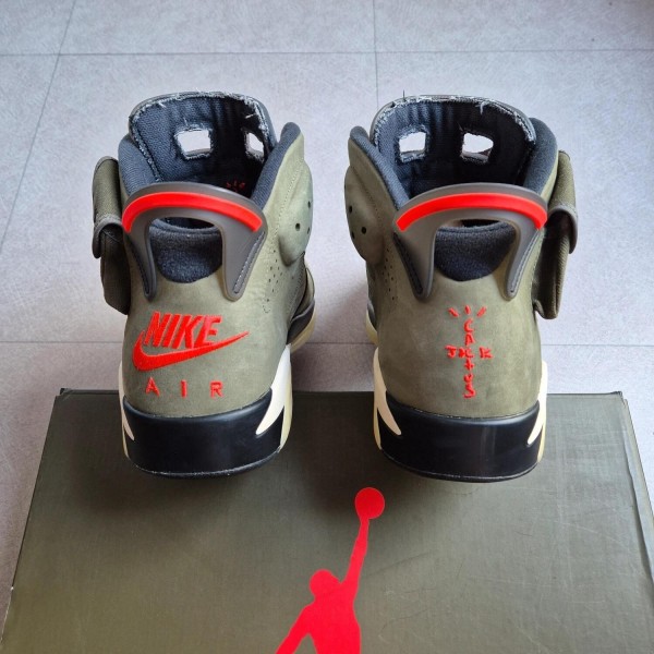 Jordan 6 x Travis Scott " Olive "