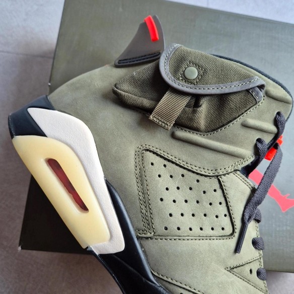 Jordan 6 x Travis Scott " Olive "