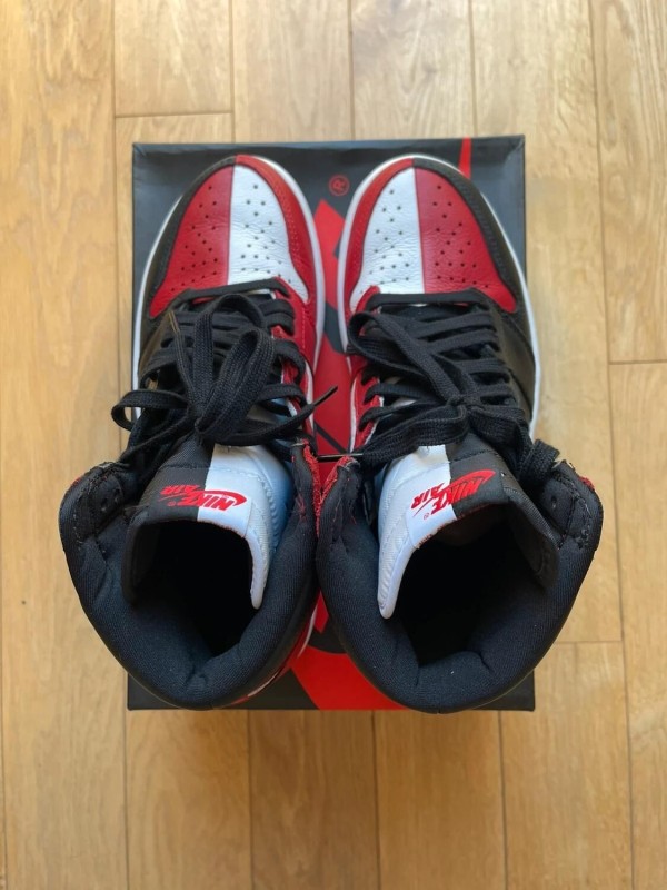 Jordan 1 Retro Homage to home (scarface) taille 42 comme neuve + débardeur Jordan taille 42 2