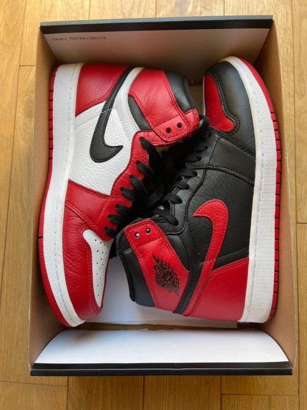 Jordan 1 Retro Homage to home (scarface) taille 42 comme neuve + débardeur Jordan taille 42 2