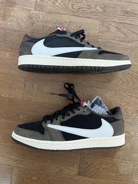 Jordan 1 Retro Low OG SP Travis Scott Mocha