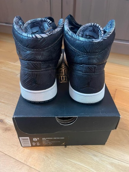 Jordan 1 Retro BHM (2015) taille 42 comme neuve