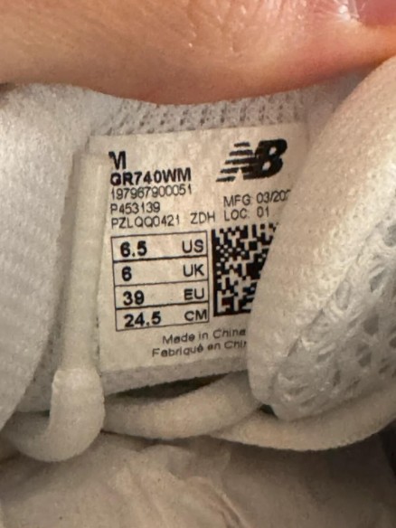 New balance 740 silver metallic - taille 39