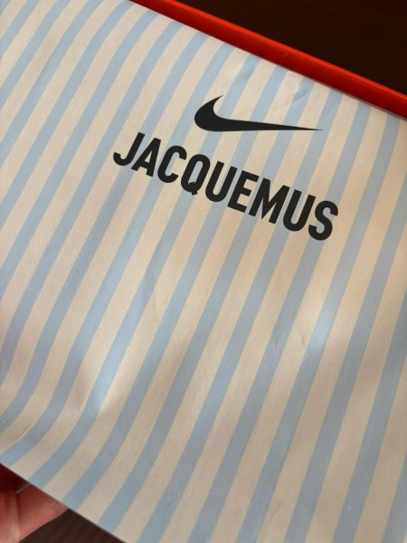 Nike moon shoe soft pearl x Jacquemus - Taille 41