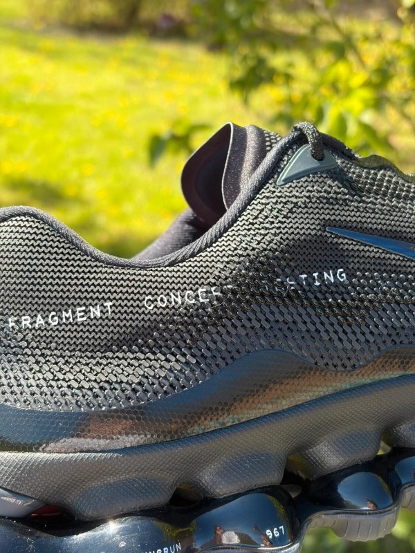 Nike air liquid max X Fragment - taille 45 2