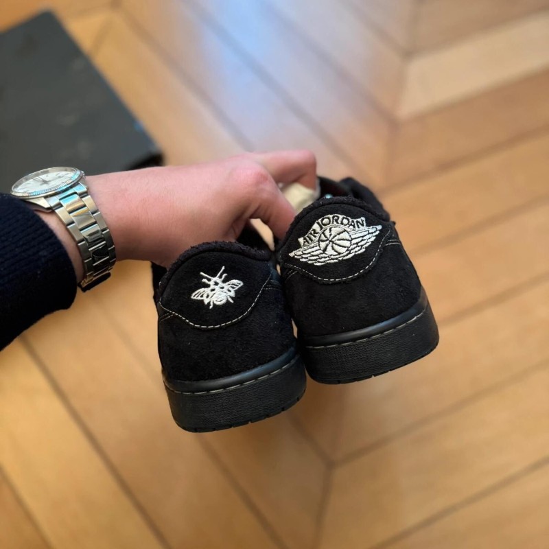 Jordan 1 low travis scott black phantom 2
