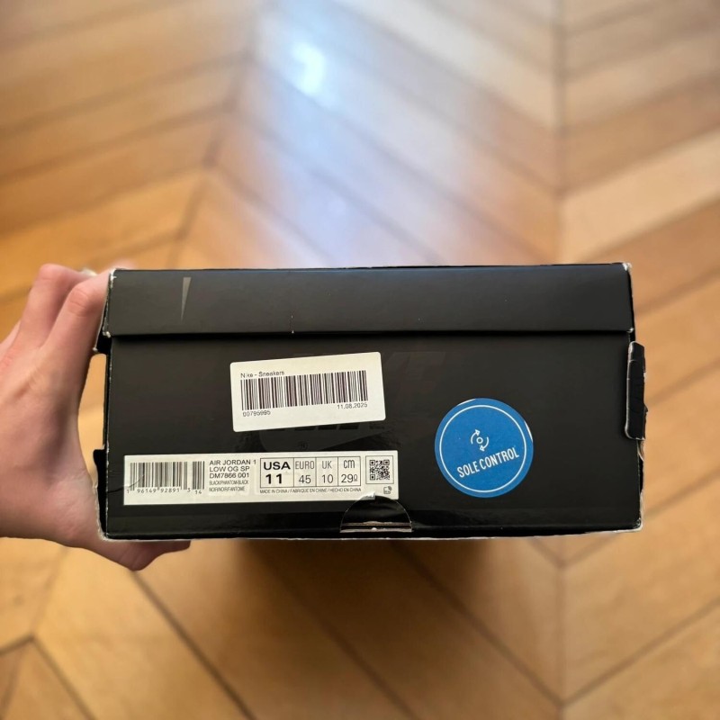 Jordan 1 low travis scott black phantom 2