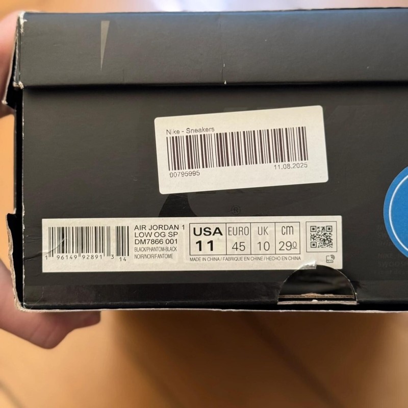 Jordan 1 low travis scott black phantom 2