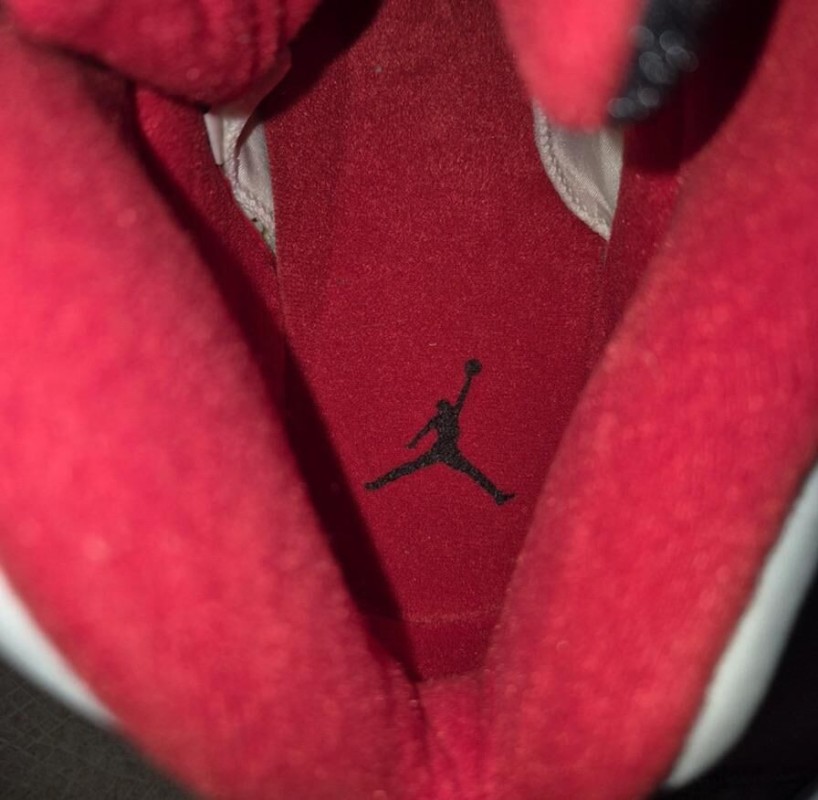 Jordan 5 OG "Fire Red" 2013 2