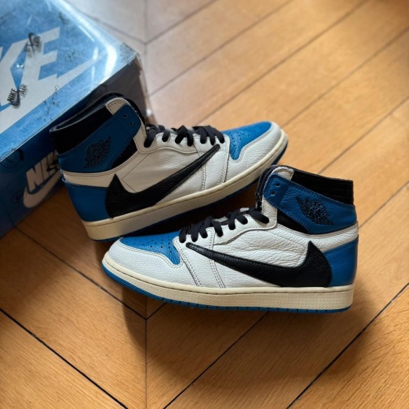 Jordan 1 high travis scott fragment