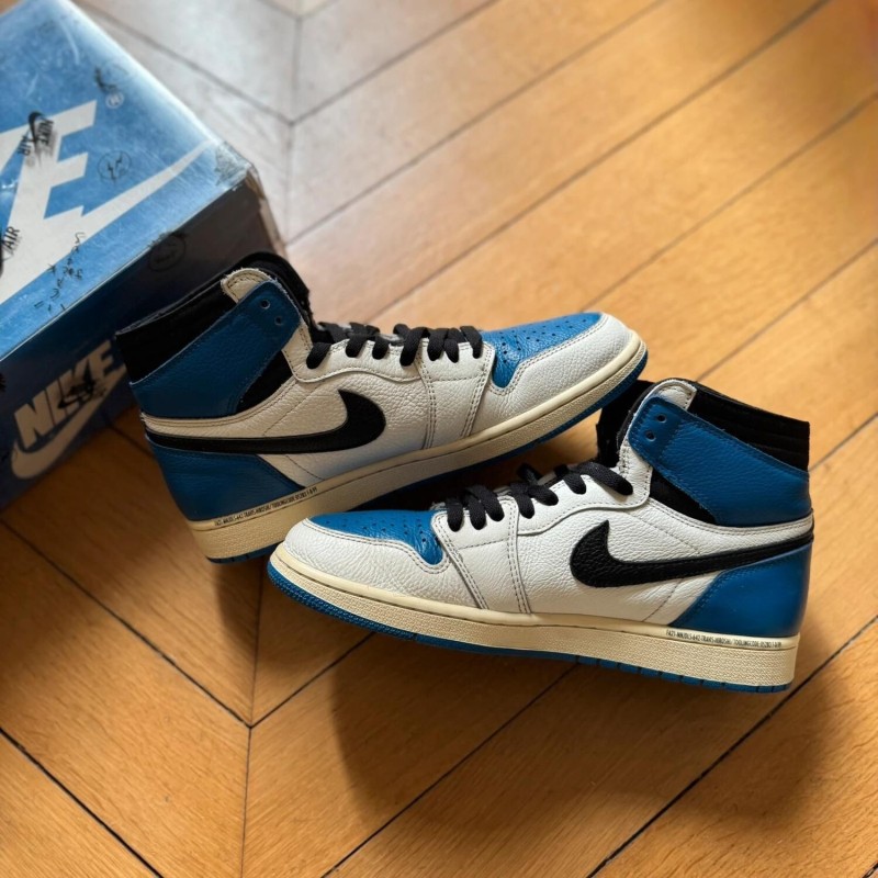 Jordan 1 high travis scott fragment 2