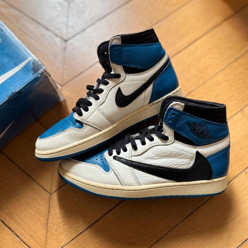 Jordan 1 high travis scott fragment 2