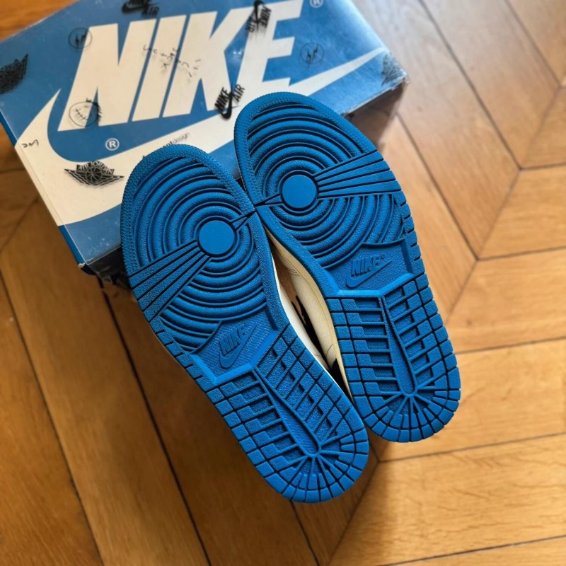 Jordan 1 high travis scott fragment 2