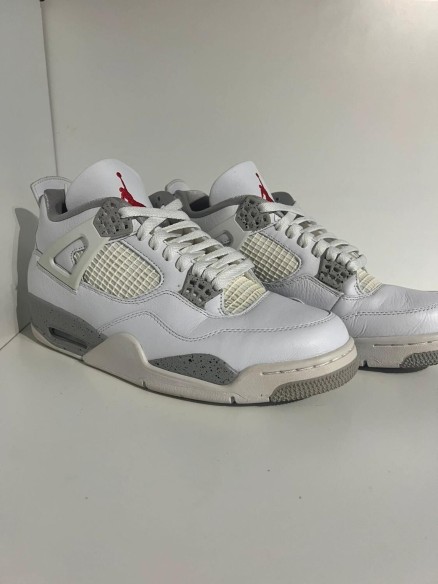 Nike Air Jordan 4 White Oreo