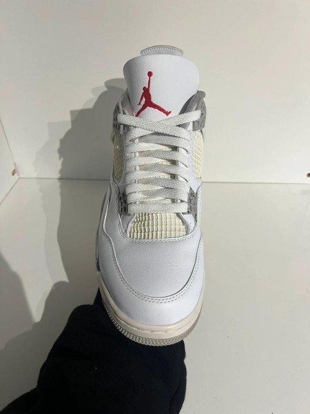 Nike Air Jordan 4 White Oreo