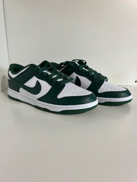Nike dunk low Michigan State