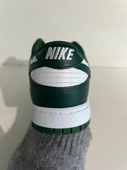 Nike dunk low Michigan State