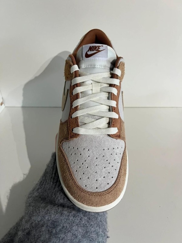 Nike dunk low medium curry 2