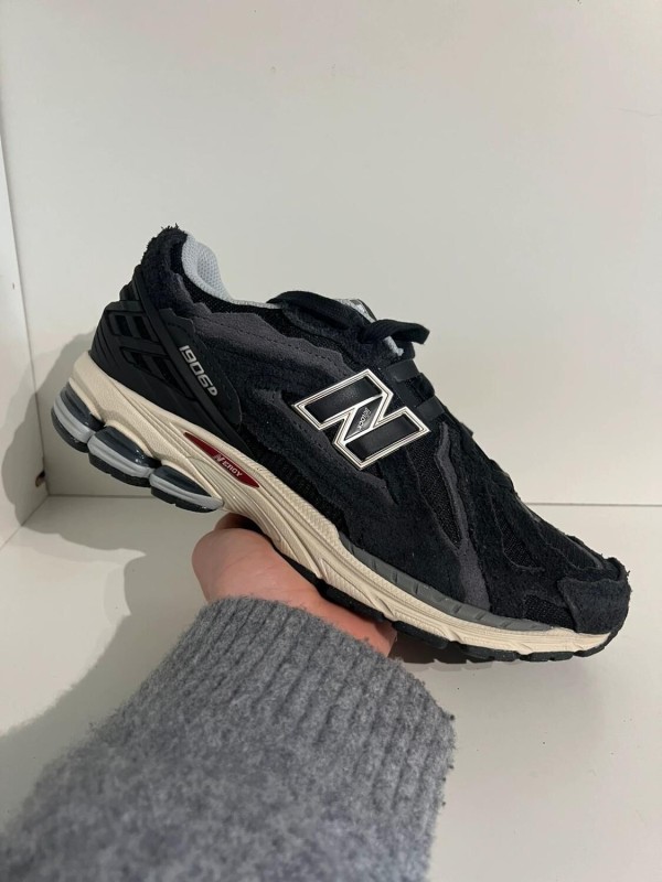New balance 1906D Protection pack black