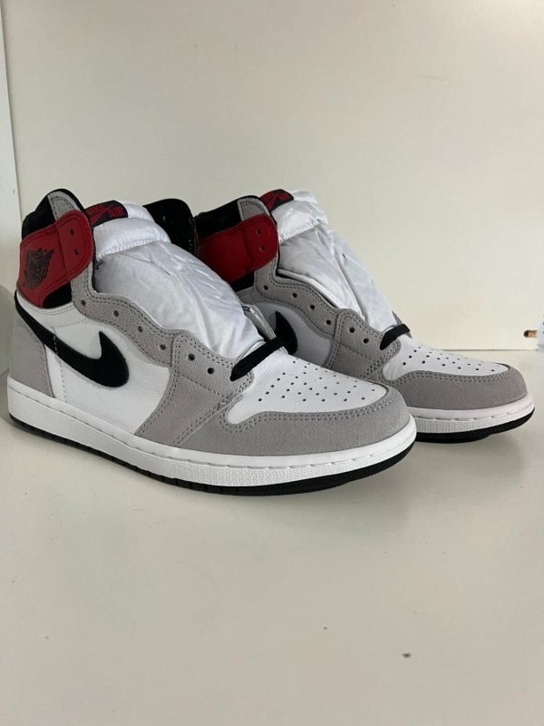 Nike air jordan 1 high light smoke grey 2